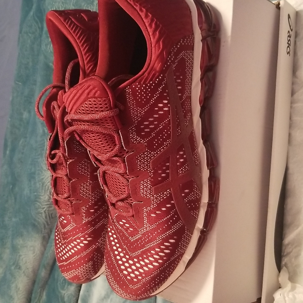 Asics Gel Quantum 360 Mens size 11.5 beet juice red